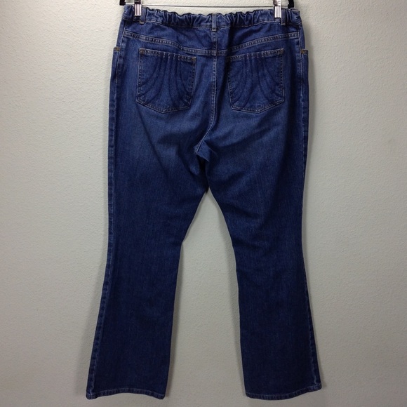 Liz Lange Elastic Waist Maternity Straight Jeans - Picture 6 of 6